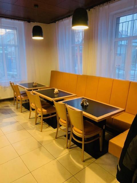 Pivovar Maly Janek - Restaurace, Penzion A Stany Jince 외부 사진